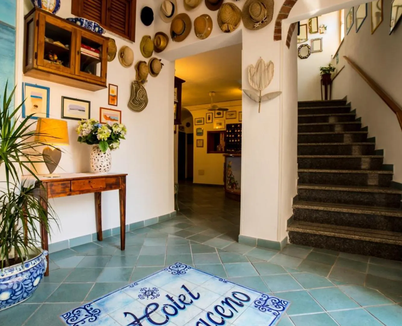 Hotel Saraceno Giglio Porto