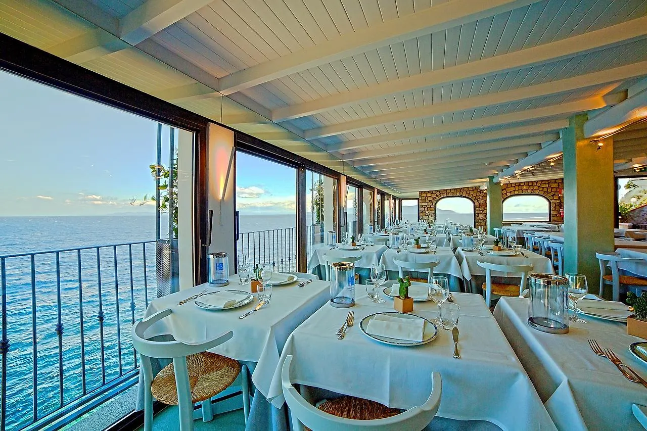 Hotel Saraceno Giglio Porto